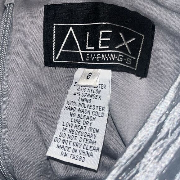 NWOT vintage Alex Evenings gun metal grey crinkled dress - Picture 8 of 8